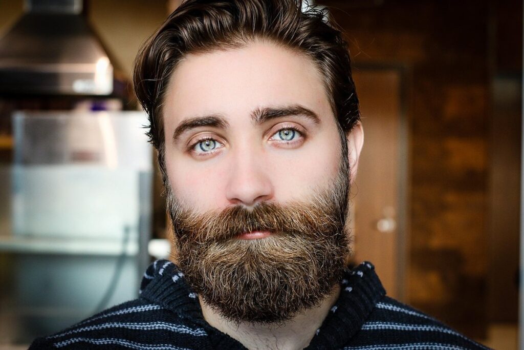 fancy bearded characteristics